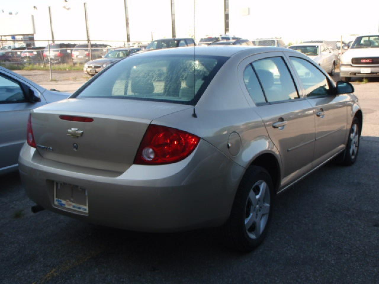 Used 2006 Chevrolet Cobalt base for sale in Dunnville, ON