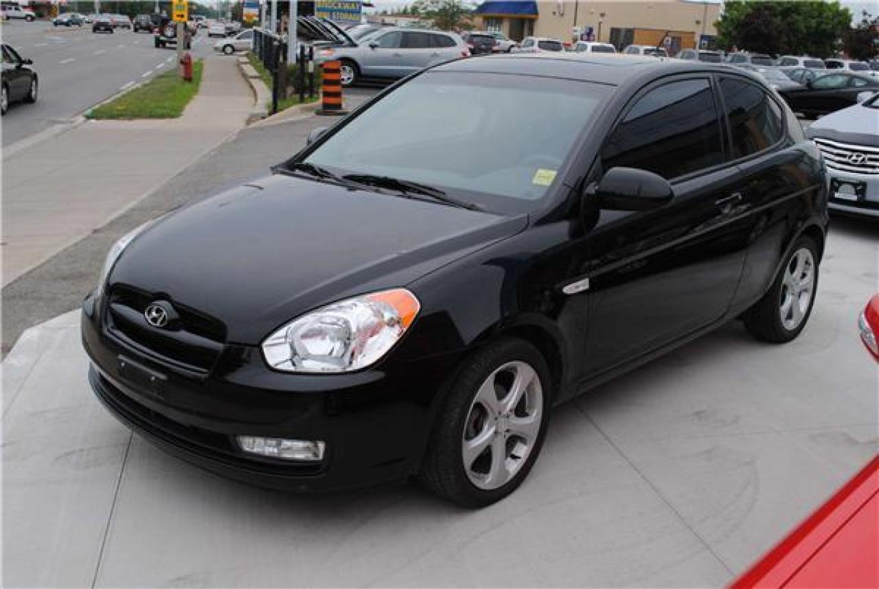 Used 2007 Hyundai Accent  for sale in Niagara Falls, ON
