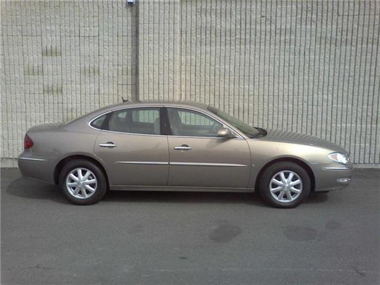 Used 2006 Buick Allure CXL for sale in Orleans, ON