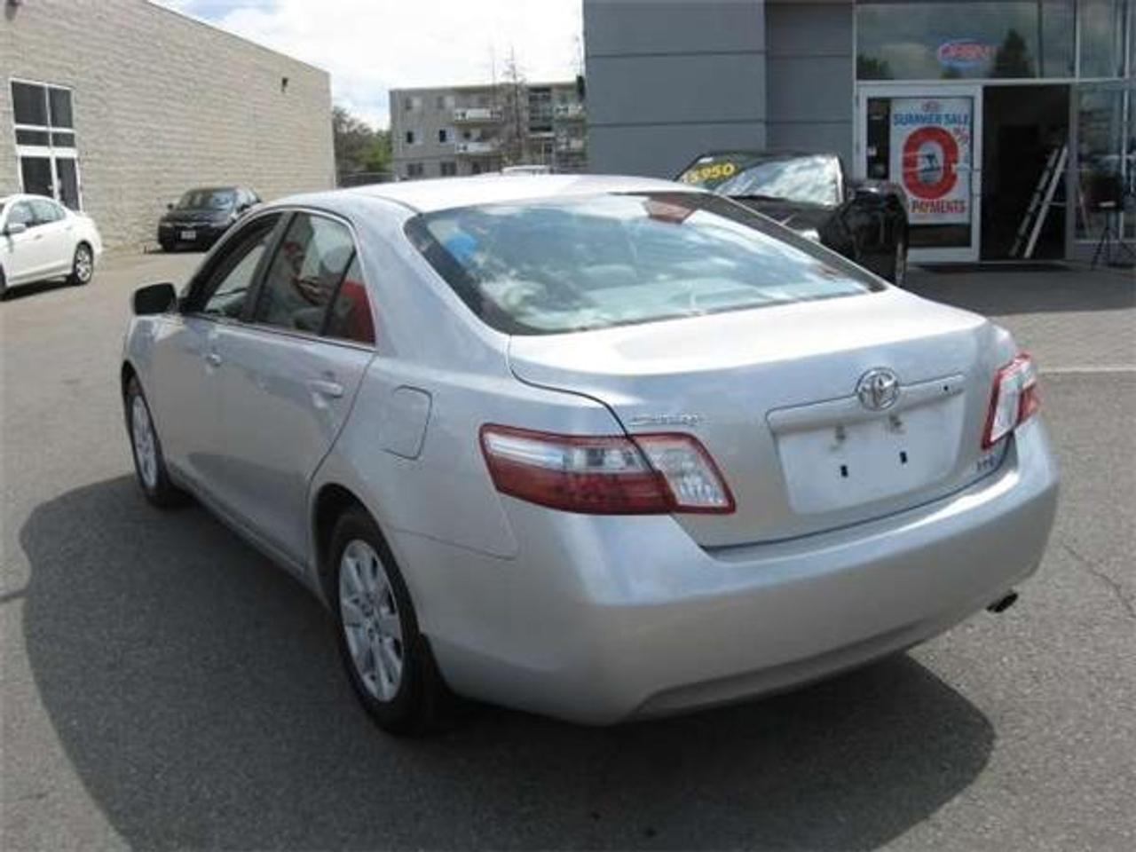 OH YEAH GEORGETOWN KIA DOES IT AGAIN FULLY LOADED POWER SUNROOF FULL WARRANTY FROM TOYOTA REMAINING ALL ORIGINAL COMES FULLY CERTIFIED AND E TESTED COME GET IT WELL IT LASTS PRICE IS PLUS H.S.T SEE YOU SOON.