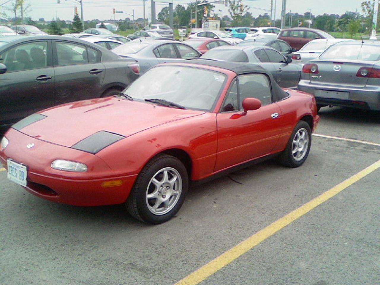 Used 1996 Mazda Miata MX-5 M-Edition Convertible for sale in Barrie, ON