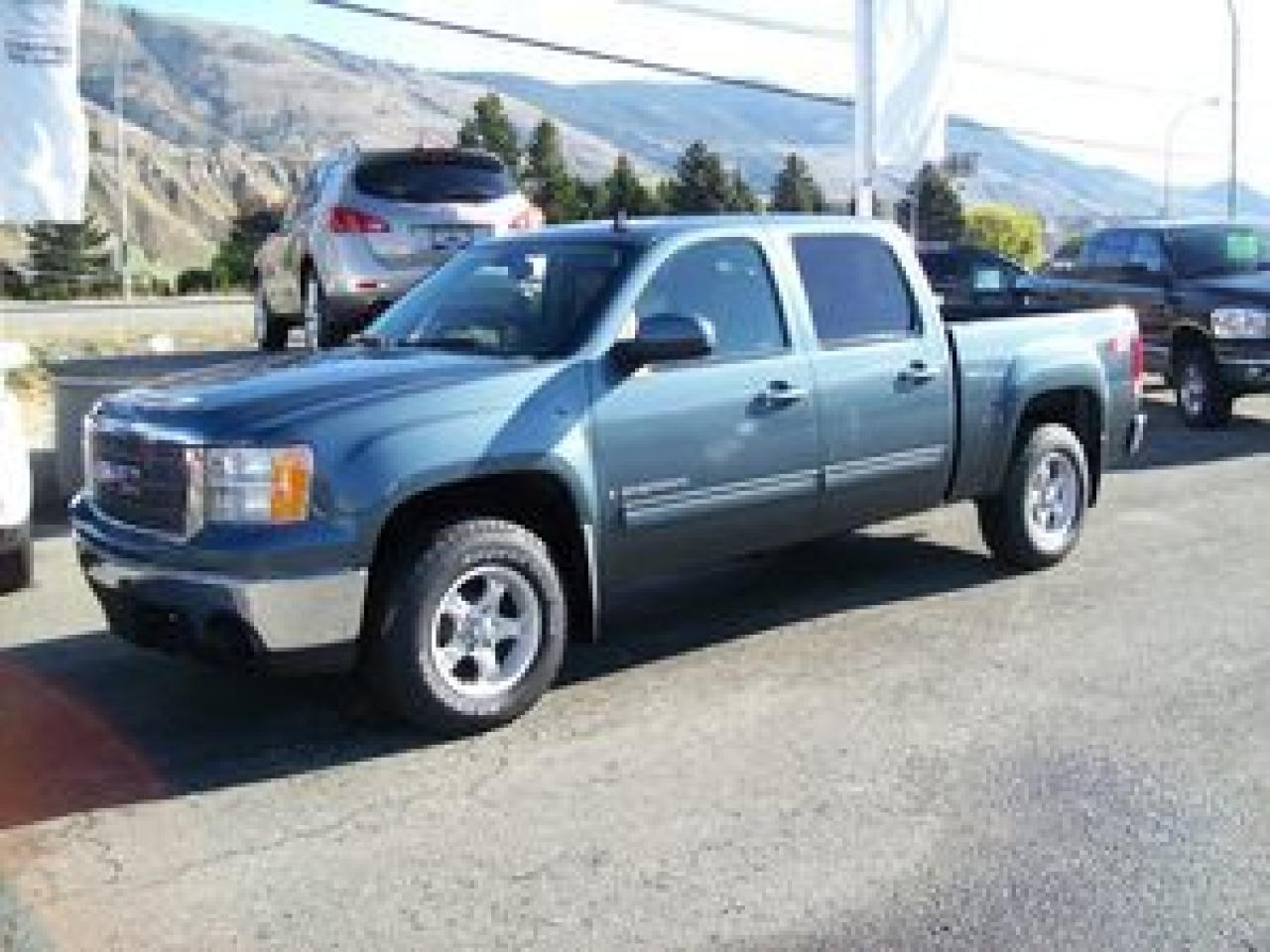 Used 2007 GMC Sierra 1500 SLT Crew Cab + DVD + Nav for sale in Kamloops, BC