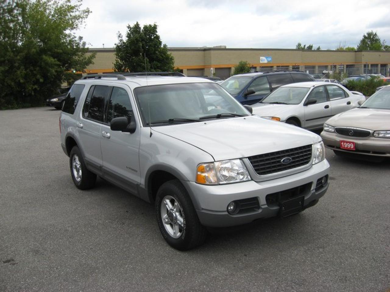 Used 2002 Ford Explorer XLT for sale in Ajax, ON