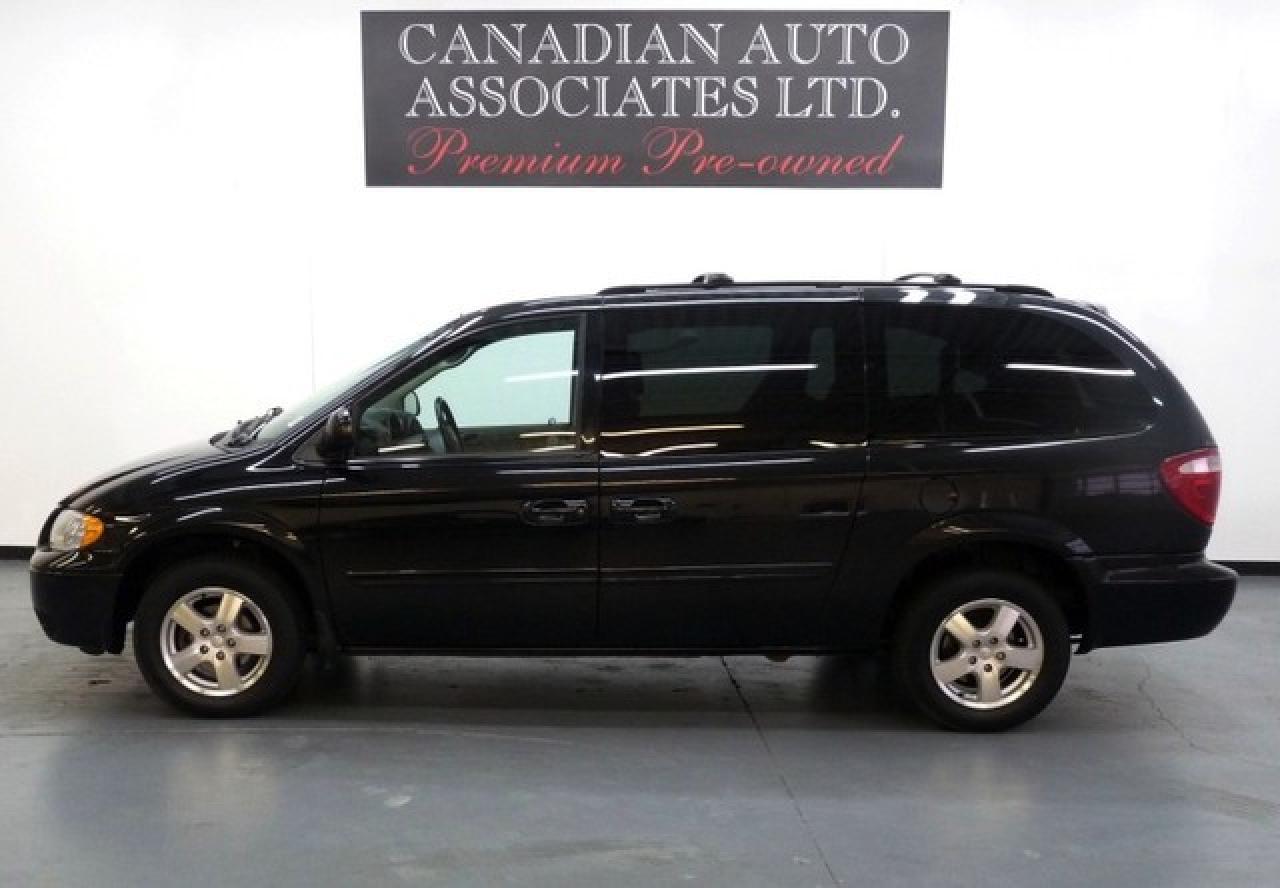 Used 2006 Dodge Grand Caravan SXT DVD Entertainment for sale in Guelph, ON