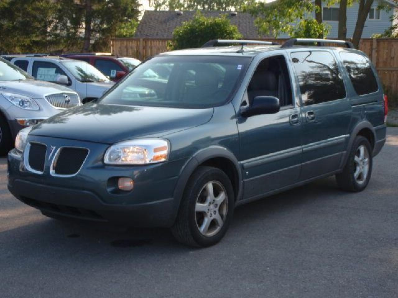Used 2007 Pontiac Montana SV6 DVD/TV!! SPLIT LEATHER!! GM LEASE RETURN!! Van for sale in Guelph, ON