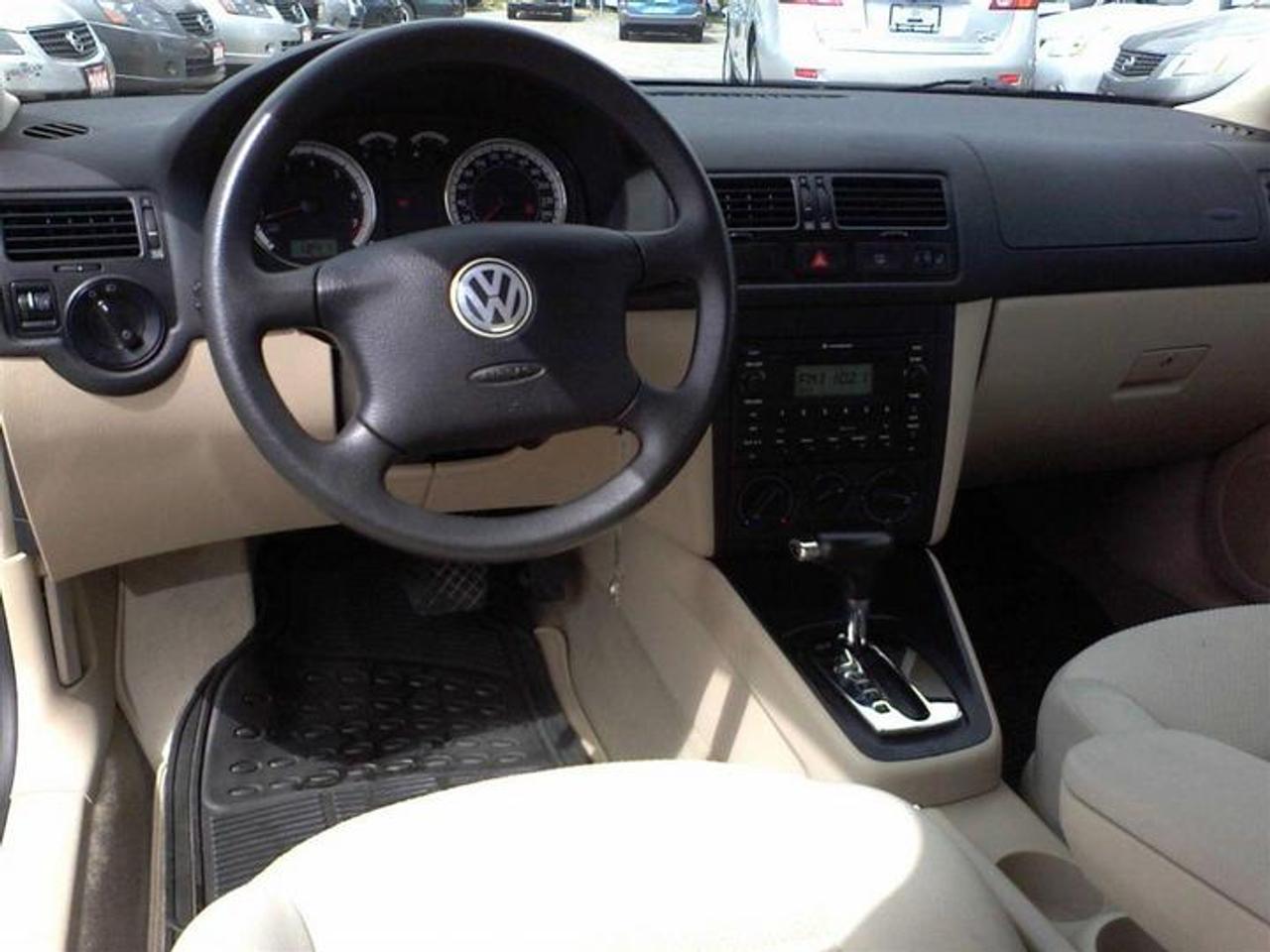 626886.10896044