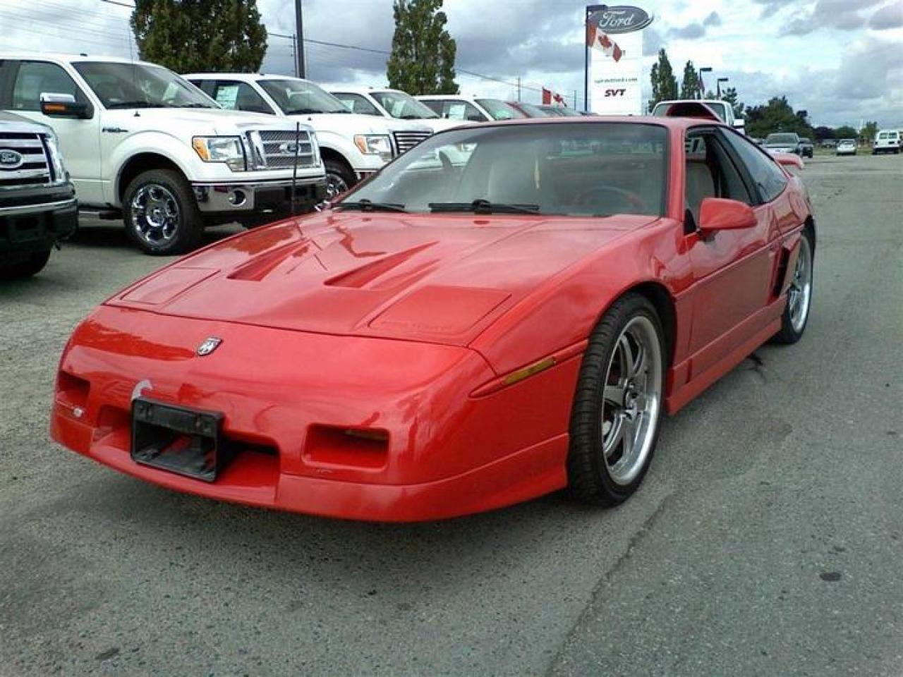 Used 1986 Pontiac Fiero 2dr Coupe Sport GT 5-Spd for sale in Toronto, ON