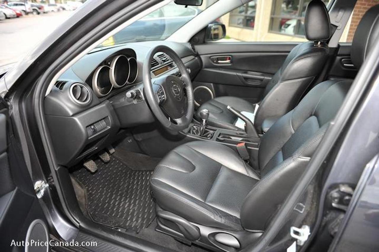 626896.10896281