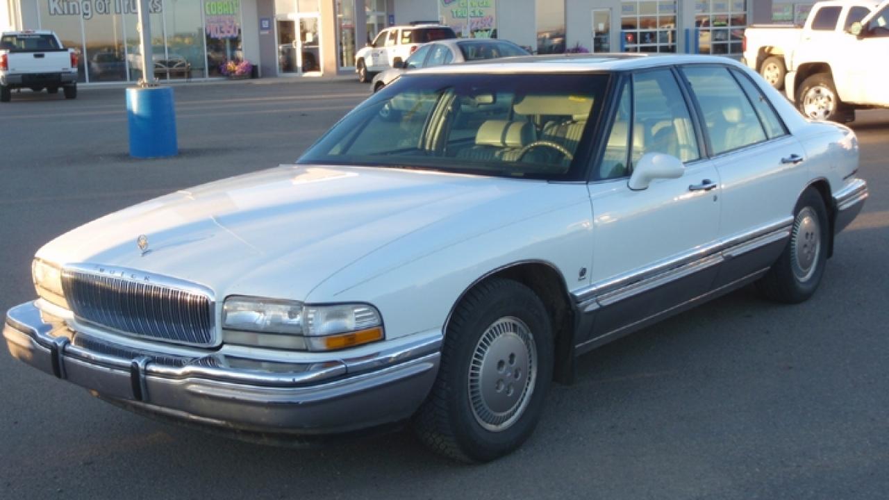 Used 1996 Buick Park Avenue Ultra  for sale in Rosetown, SK