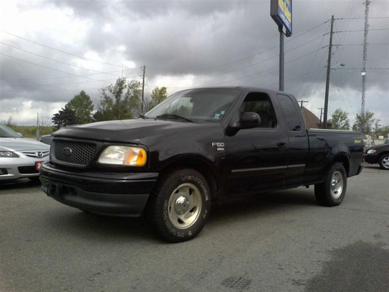 Used 2001 Ford F-150  for sale in Guelph, ON