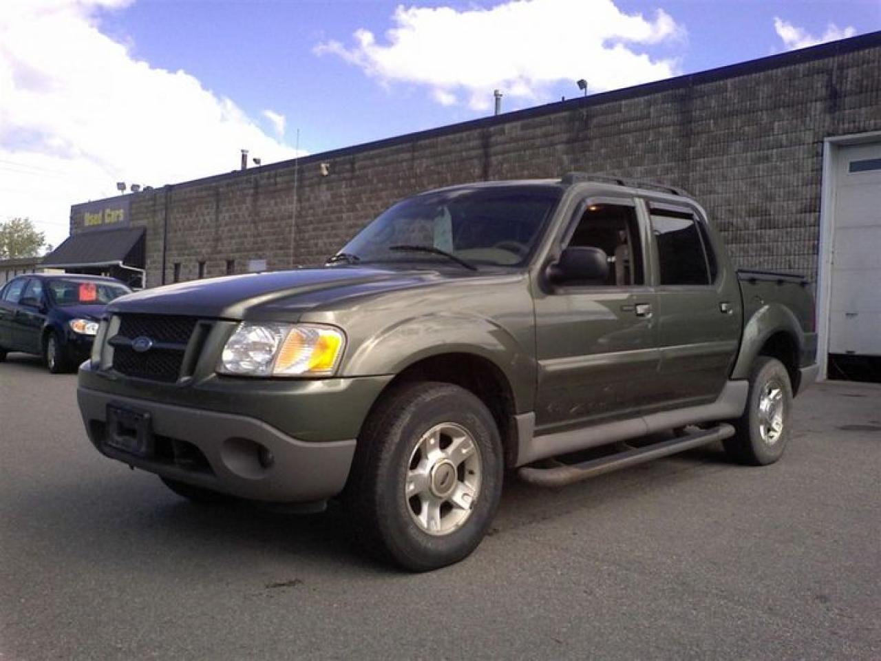 Used 2003 Ford Explorer Sport Trac  for sale in Guelph, ON