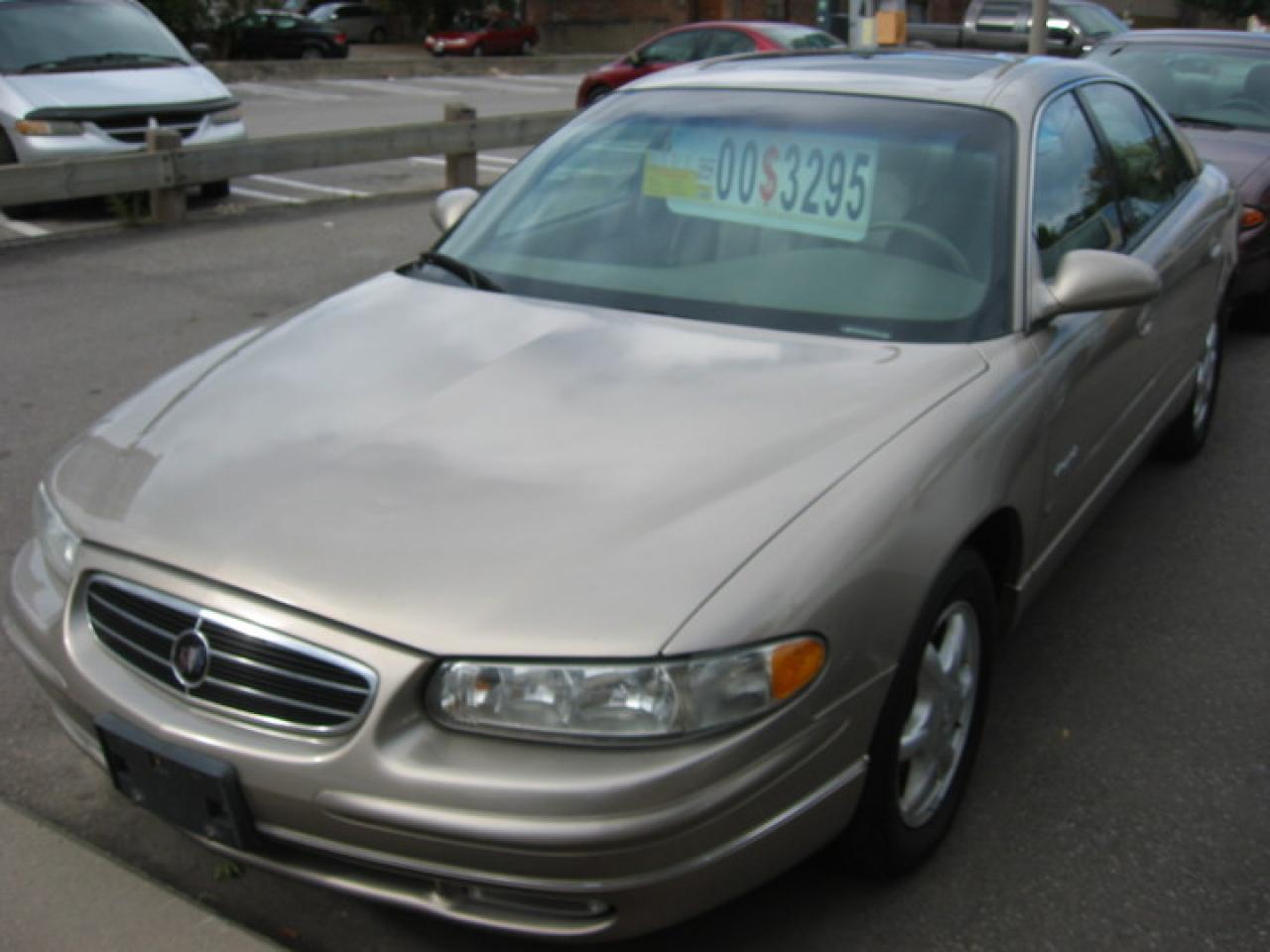 Used 2000 Buick Regal  for sale in Toronto, ON