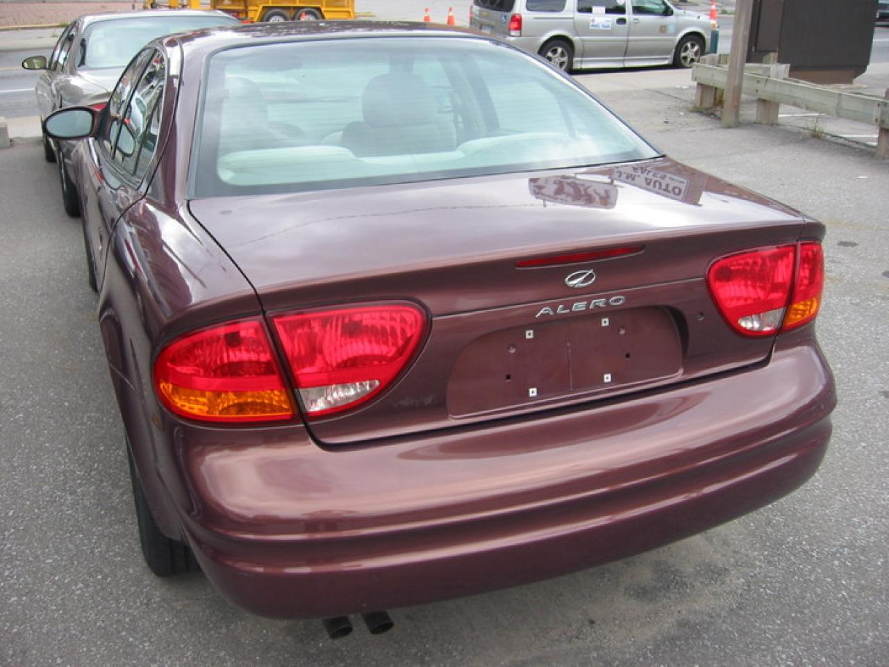 Used 1999 Oldsmobile Alero  for sale in Toronto, ON