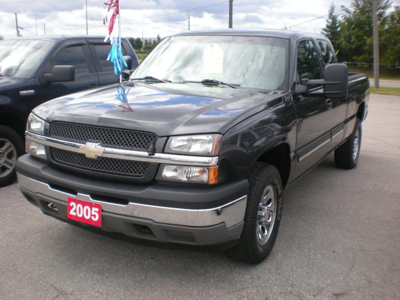 Used 2005 Chevrolet Silverado 1500 1500 4x4 for sale in Woodbridge, ON