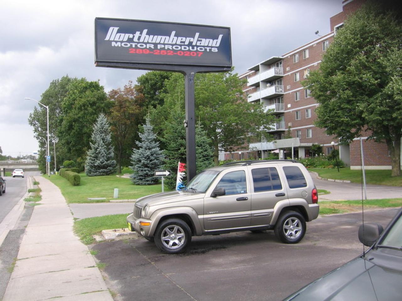 Used 2004 Jeep Liberty LIMITED for sale in Cobourg, ON