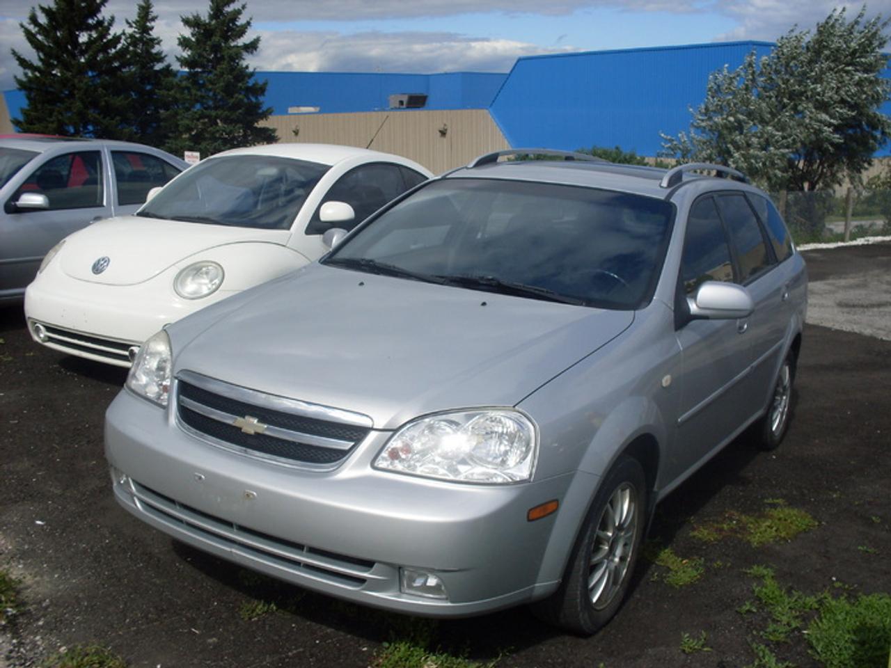 Used 2005 Chevrolet Optra5  for sale in Toronto, ON