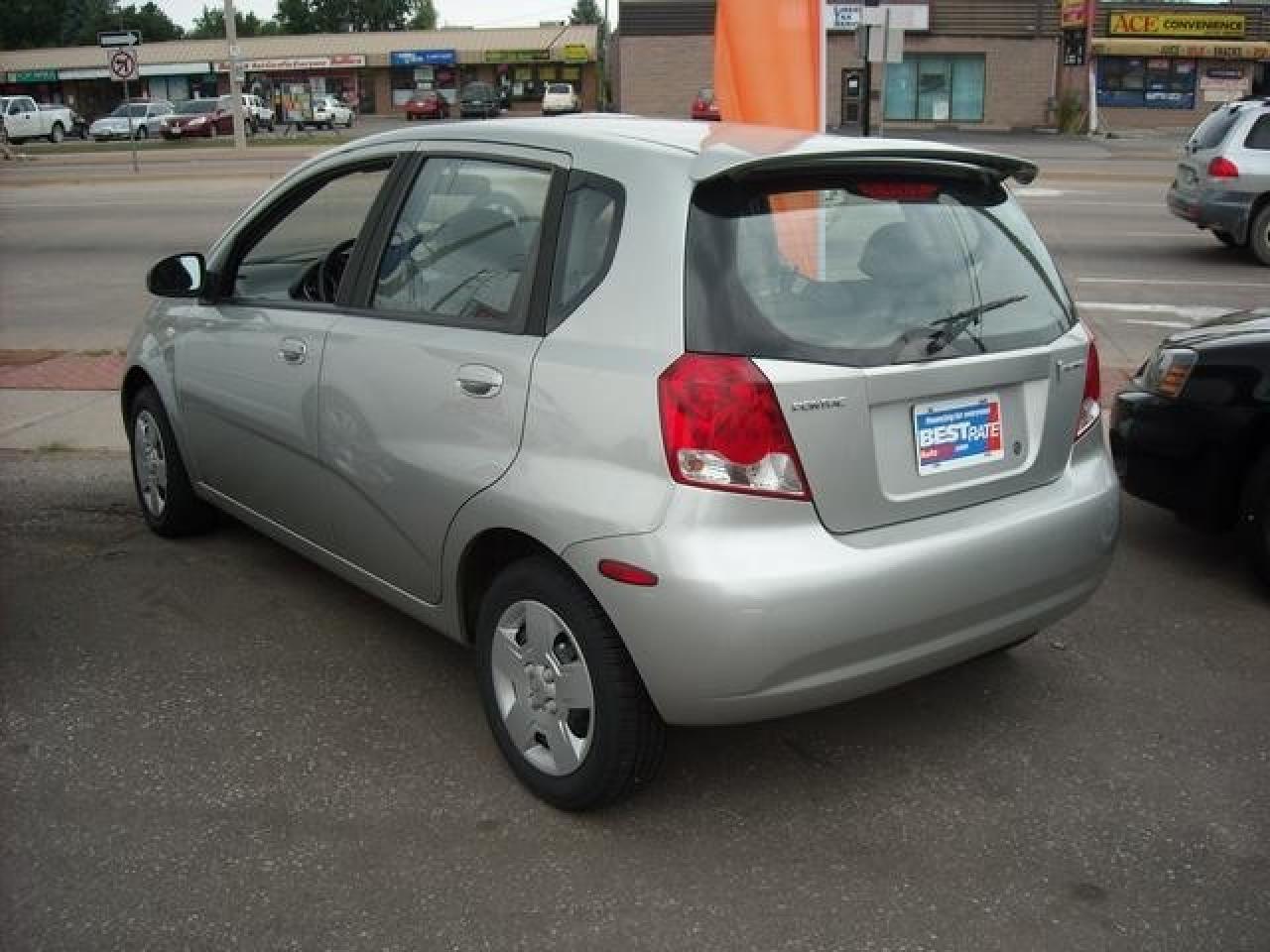 Used 2005 Pontiac Wave uplevel for sale in Windsor, ON