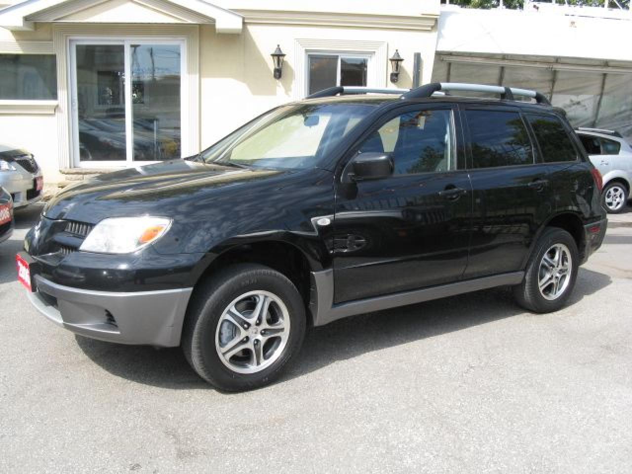 Used 2006 Mitsubishi Outlander LS for sale in Toronto, ON