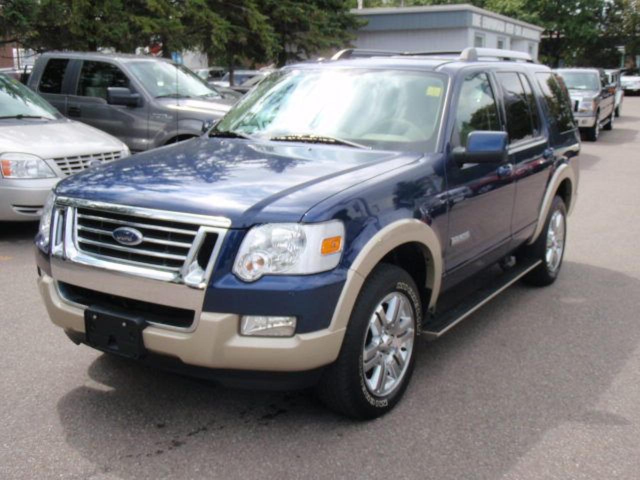 Used 2007 Ford Explorer Eddie Bauer 4X4 for sale in Mississauga, ON