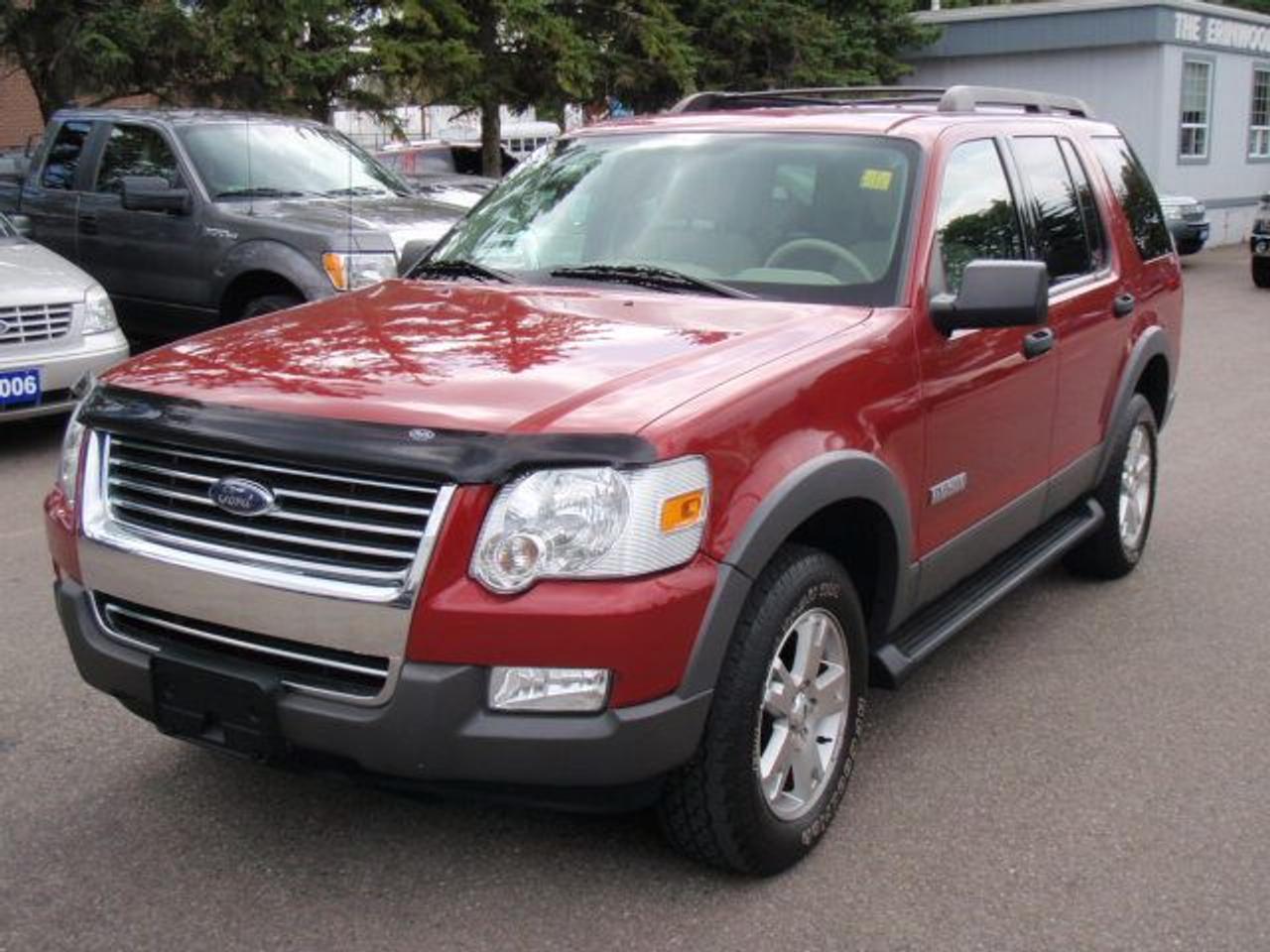V6, automatic, air conditioning, power group, power roof and much more!  Visit www.erinwoodford.com to view ten pictures of this vehicle and hundreds more!  No hidden fees!  Sale price plus tax only!