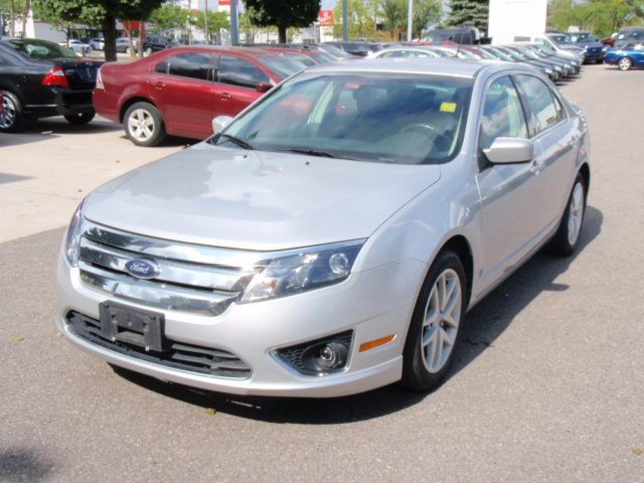 Used 2010 Ford Fusion I4 SEL for sale in Mississauga, ON