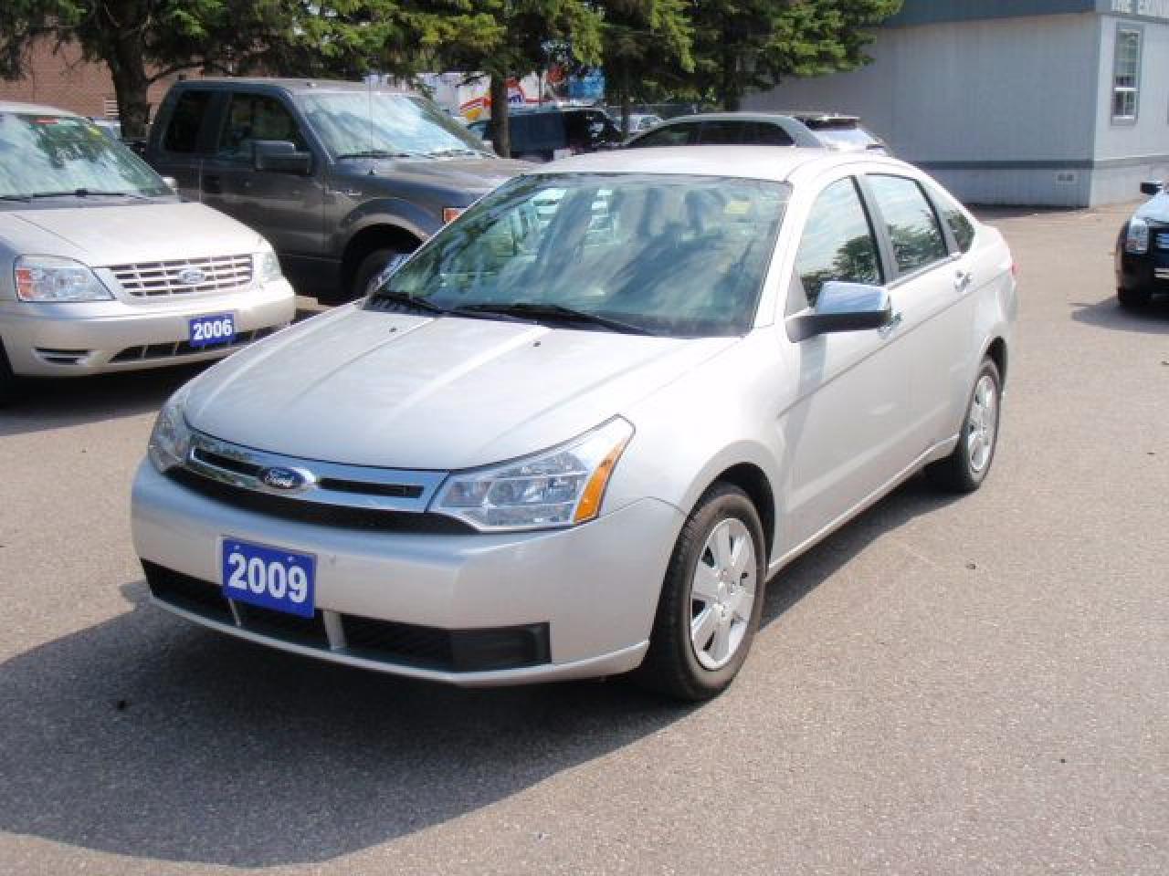 Used 2009 Ford Focus SEDAN SE for sale in Mississauga, ON