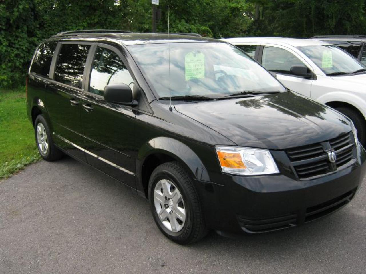 Used 2010 Dodge Grand Caravan Base for sale in Morrisburg, ON