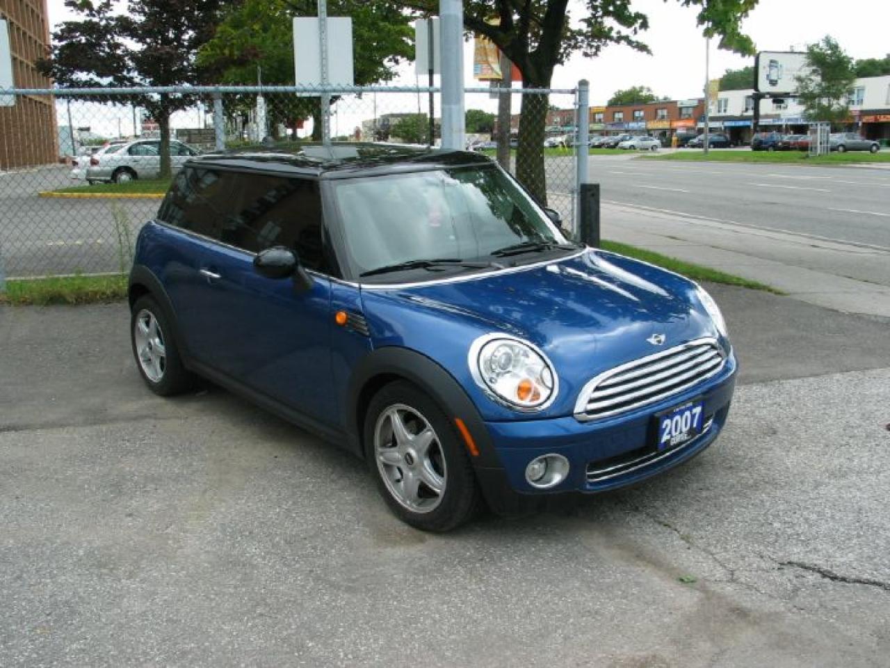 Used 2007 Mini Cooper **PREMIUIM LUXURY PKG** for sale in Toronto, ON