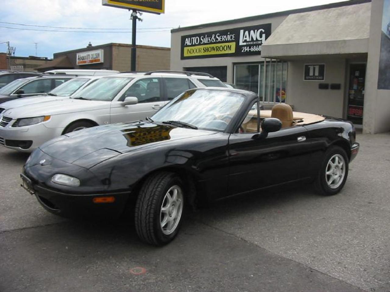 Used 1995 Mazda Miata MX-5 SE for sale in Toronto, ON
