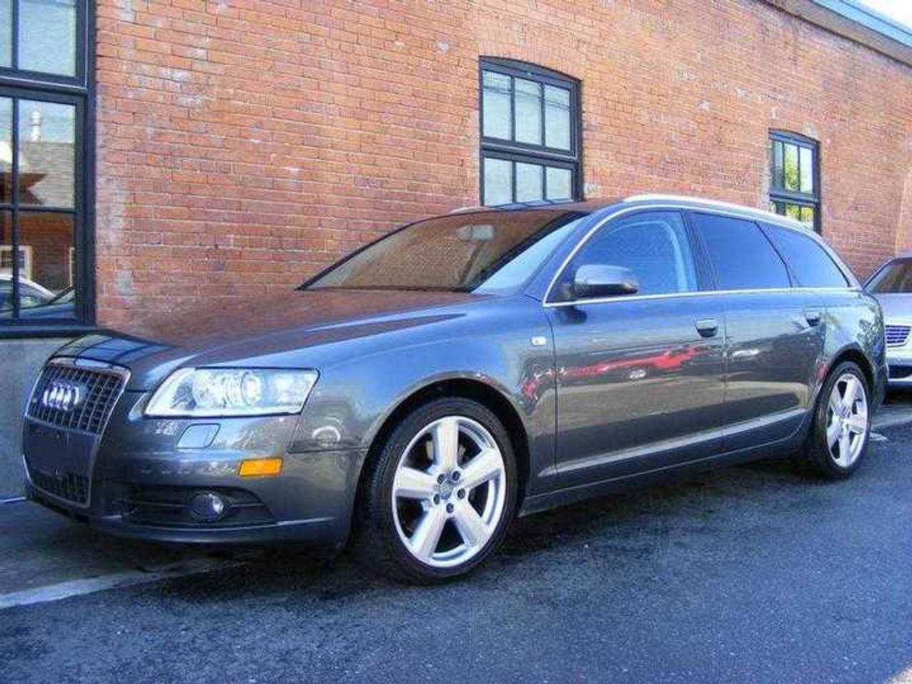 Used 2004 Lincoln Aviator  for sale in Vancouver, BC
