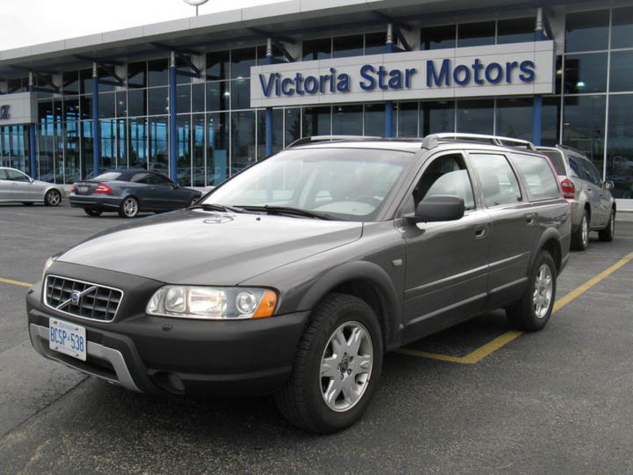 Used 2005 Volvo XC70  for sale in Kitchener, ON