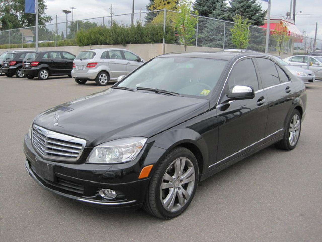 Used 2008 Mercedes-Benz C300 4MATIC Sedan for sale in Oakville, ON