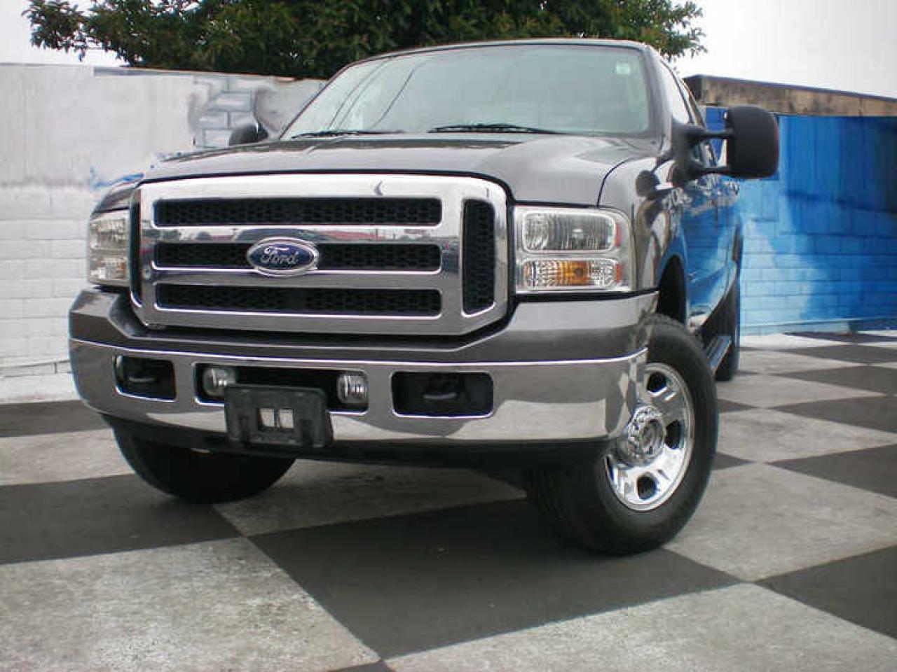 Used 2007 Ford F-350 Super Duty 1 TON Lariat for sale in Vancouver, BC