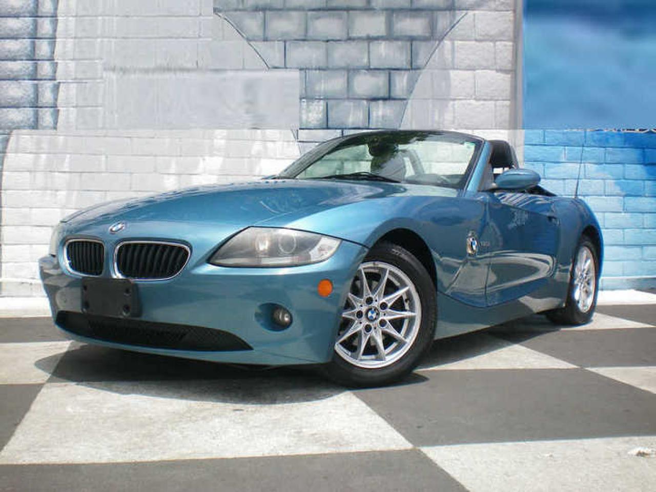 Used 2005 BMW Z4 2.5i for sale in Vancouver, BC