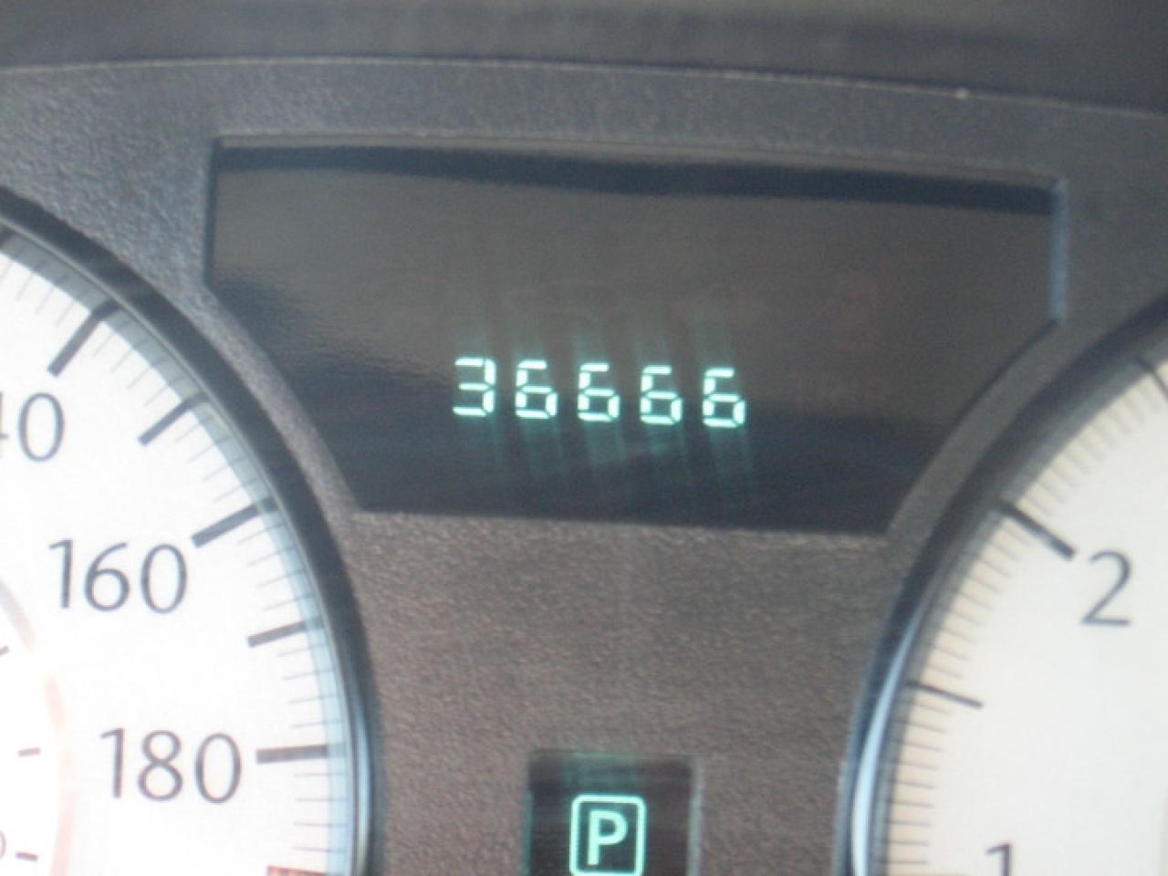 627671