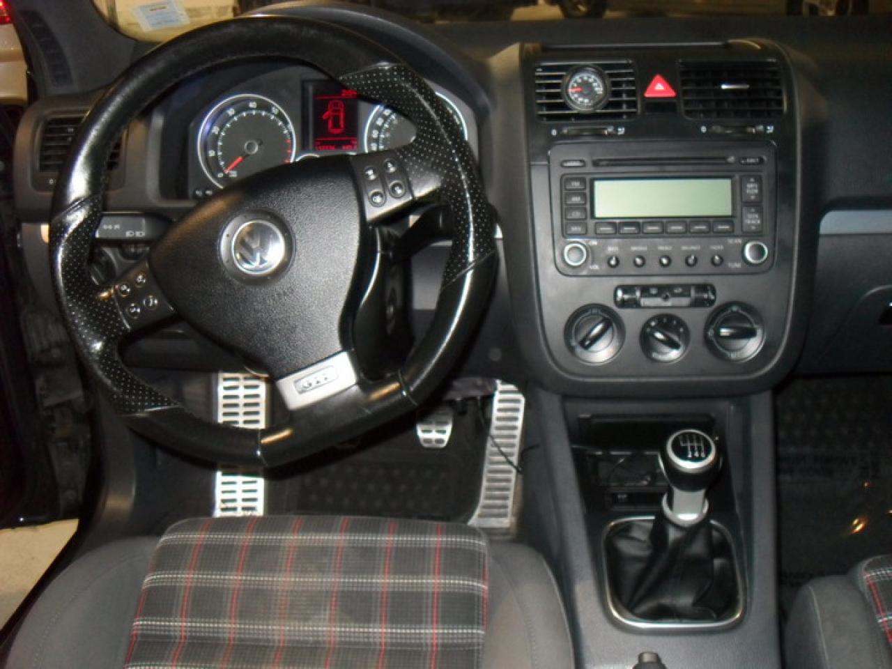 627672