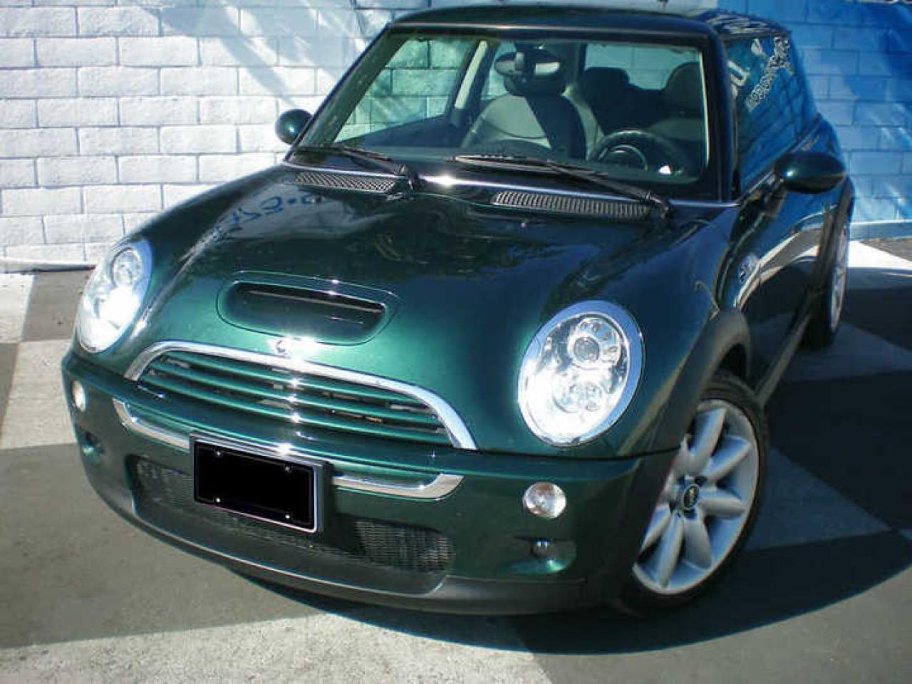 Used 2006 Mini Cooper S for sale in Vancouver, BC