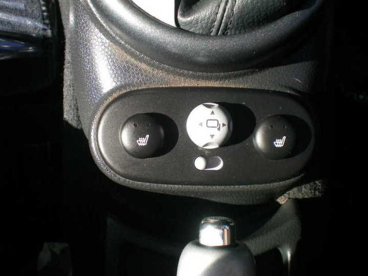 627678