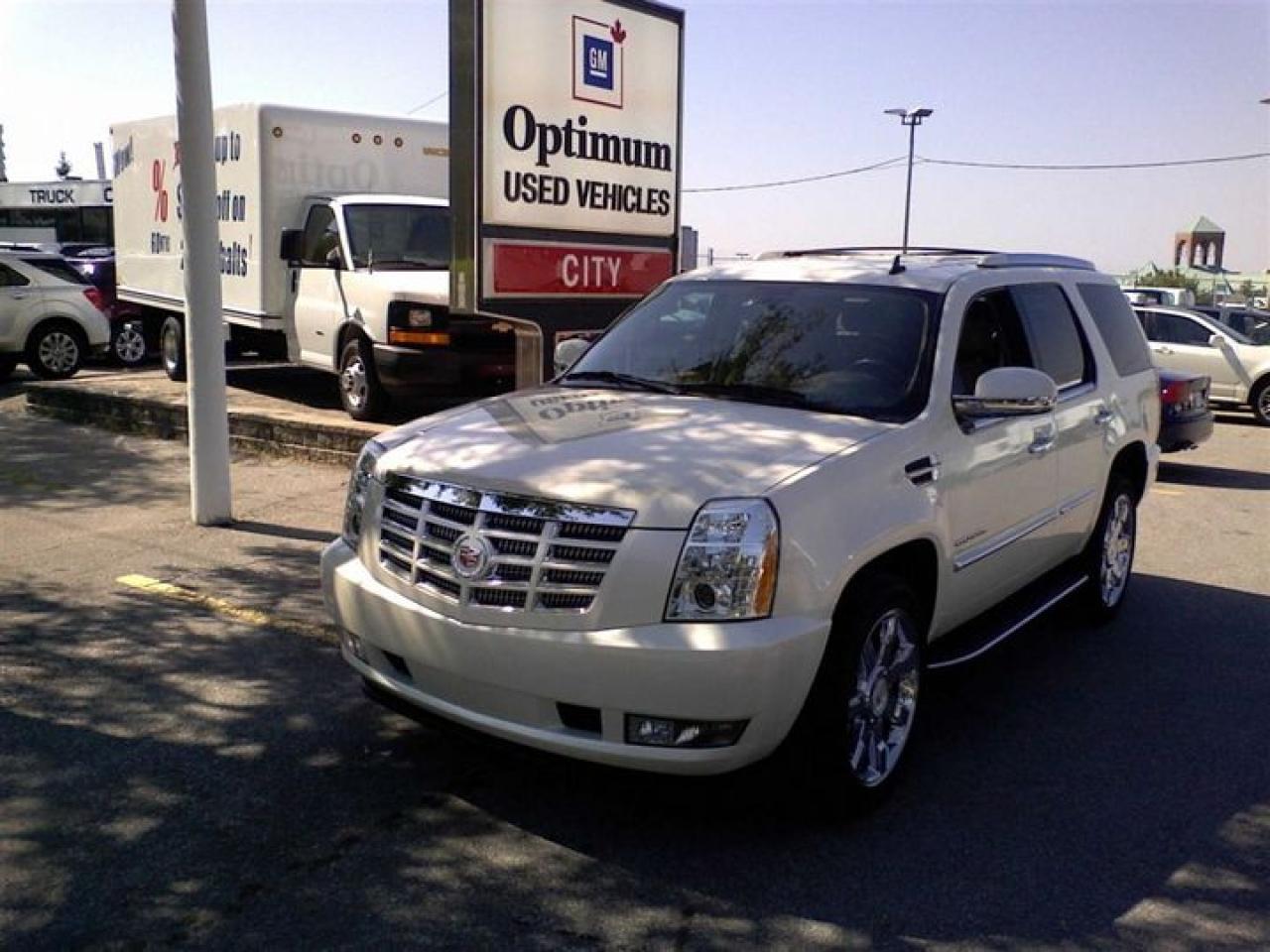Used 2010 Cadillac Escalade  for sale in Toronto, ON