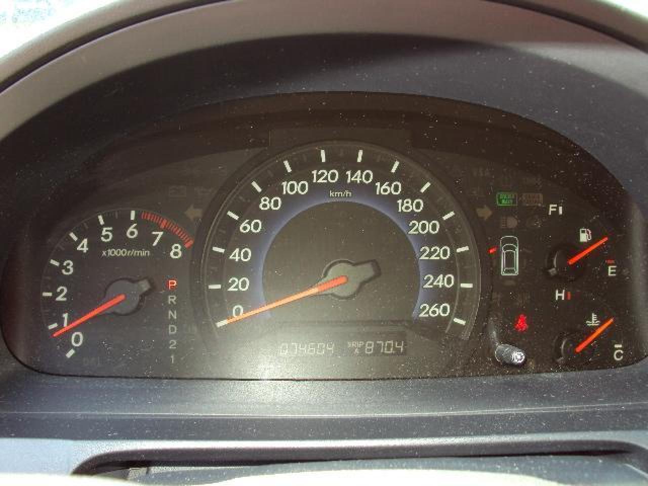 627749