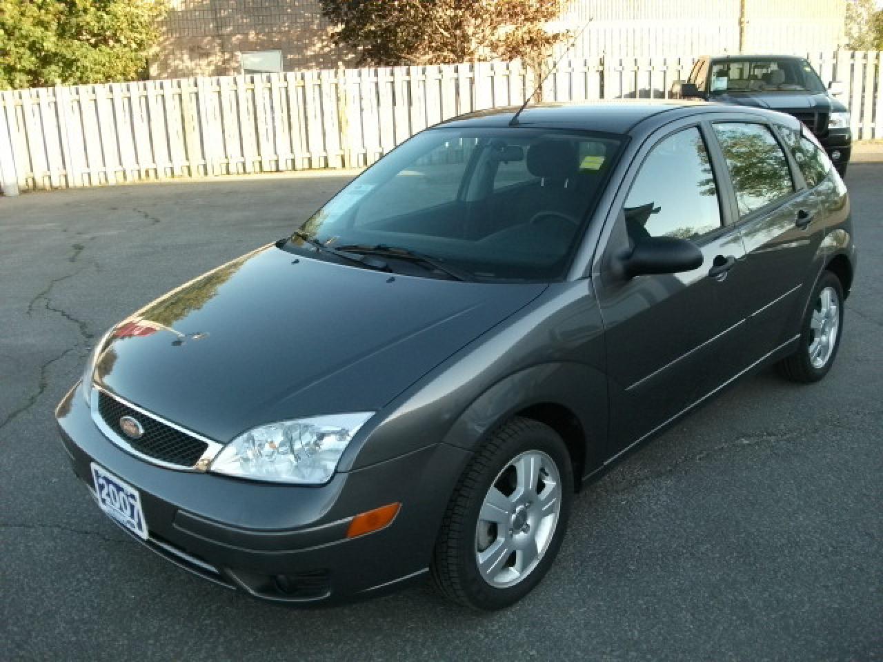 Used 2007 Ford Focus  for sale in Essex, ON