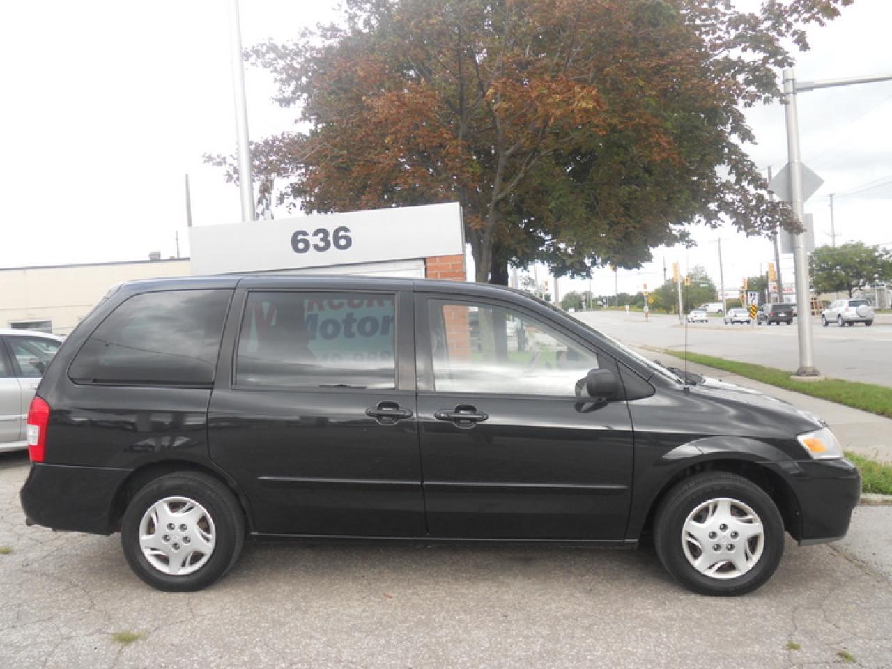 Used 2001 Mazda MPV LX for sale in Oakville, ON