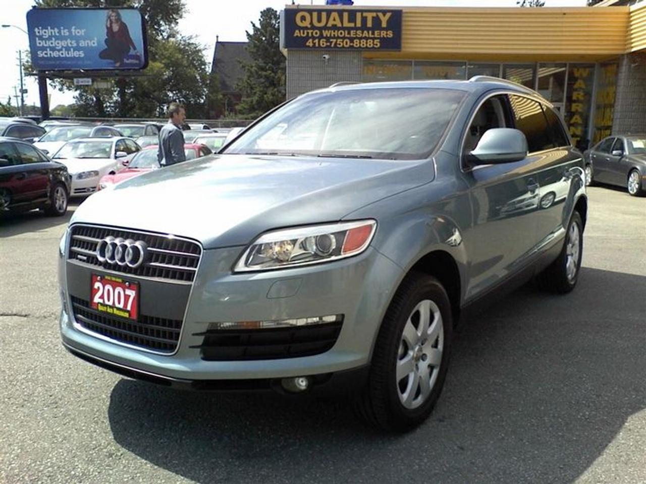 FREE DUAL DVD ON THE HEADRESTS!! FREE 1-YEAR UNLIMITED KILOMETER POWER-TRAIN WARRANTY!! 98k!, Grey on Grey Leather Interior, Panoramic Sunroof, Factory Navigation, 18\Alloys, CD, Auto, Cl. Control, Fully Loaded! Rear Cam, 7Passenger,  All vehicles offered for sale are Retail.Taxes are not included. <br />Free GPS or Head rest DVD with finance deals only(O.A.C).Installation charges Extra.Free GPS/DVD is valid only for Finance Deals based on Full Asking Price.