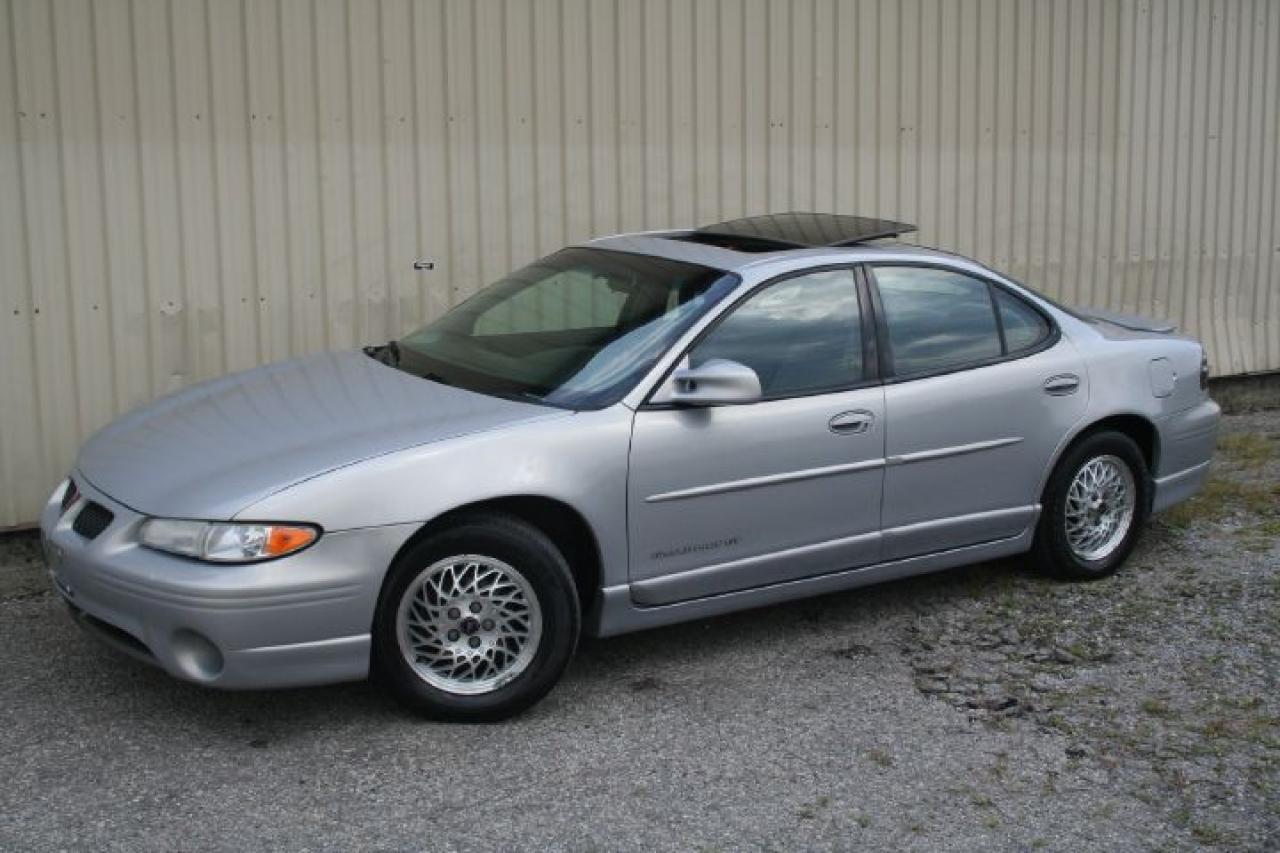 Used 2000 Pontiac Grand Prix GT for sale in Ajax, ON