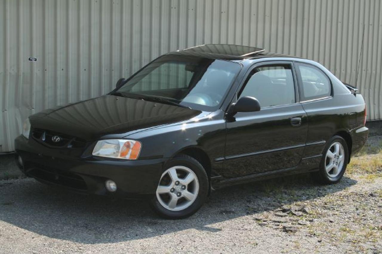 Used 2002 Hyundai Accent GSI for sale in Ajax, ON