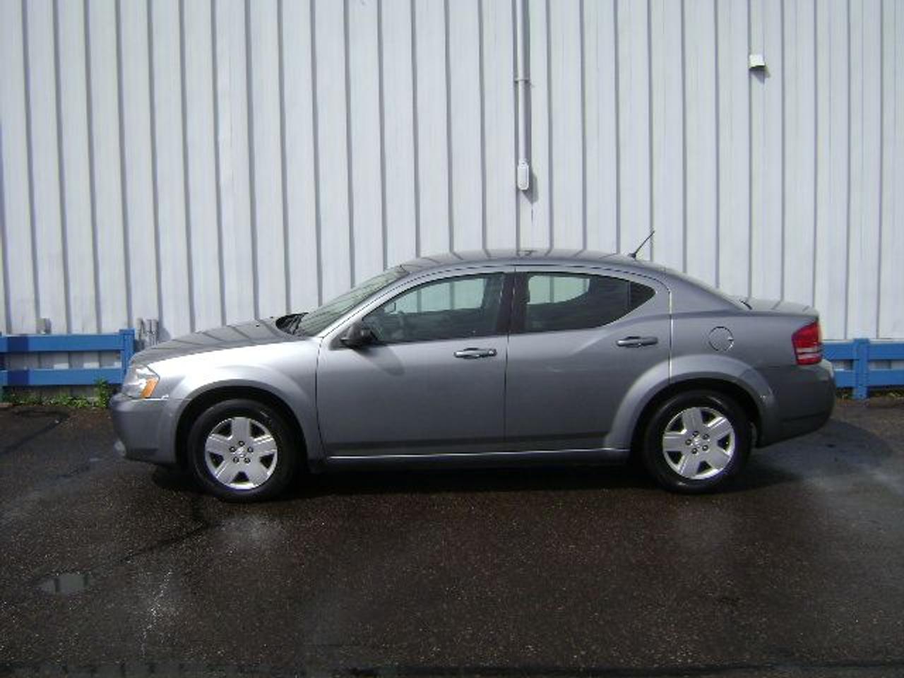 <p>This Canadian car includes an accident free CARPROOF history report, balance of factory warranty, and is guaranteed lien free. Buy with Confidence - Non-commissioned sales staff! Family Owned Business for Over 30 Years! Trade-ins welcome. Fill out our online credit application 24/7 at www.qualitycarsales.com to get pre-approved! Used vehicle. Previous daily rental. Price/payments(OAC)+ taxes & licensing. Call for details!</p>