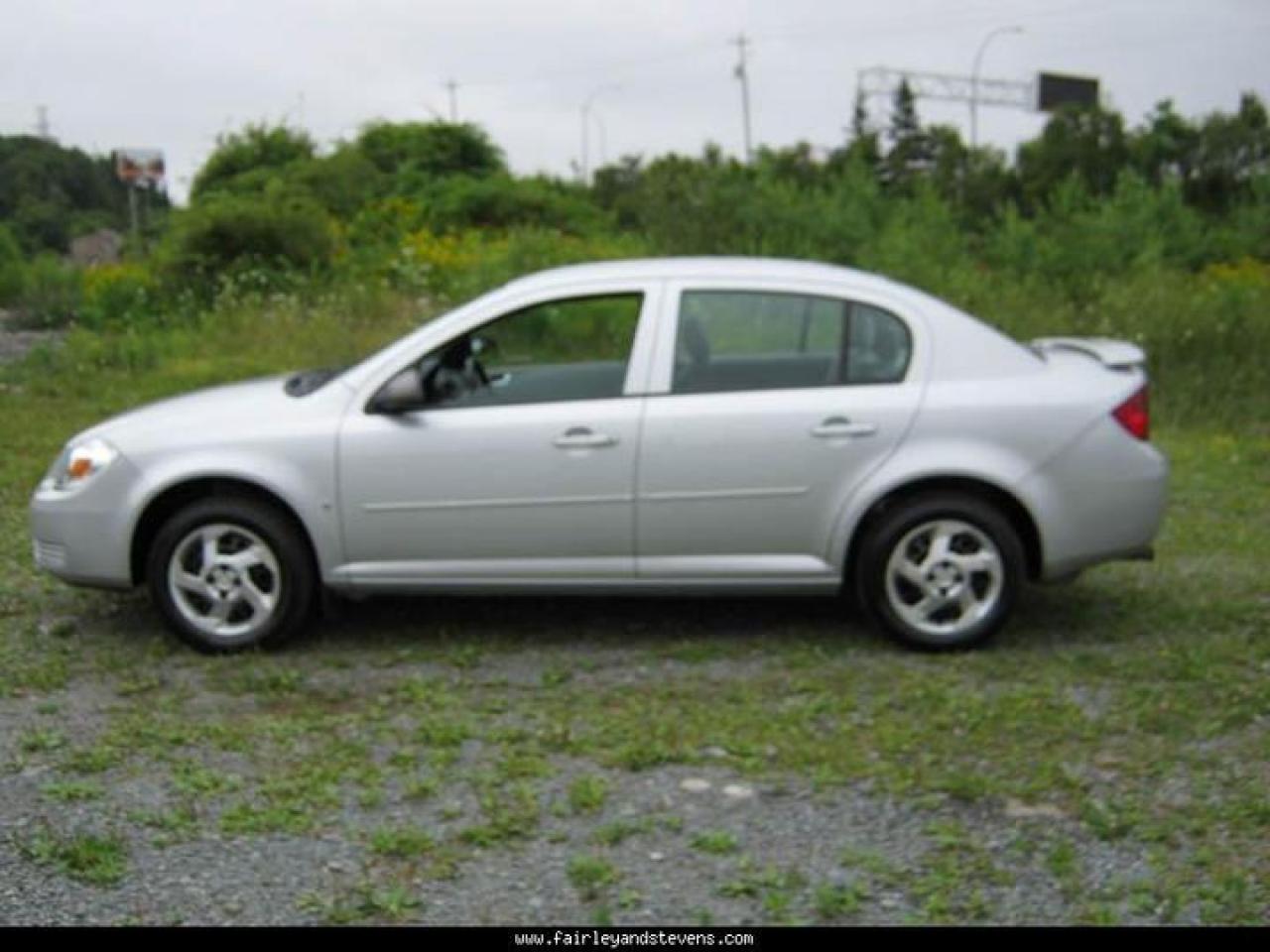 Used 2006 Pontiac Pursuit  for sale in Dartmouth, NS
