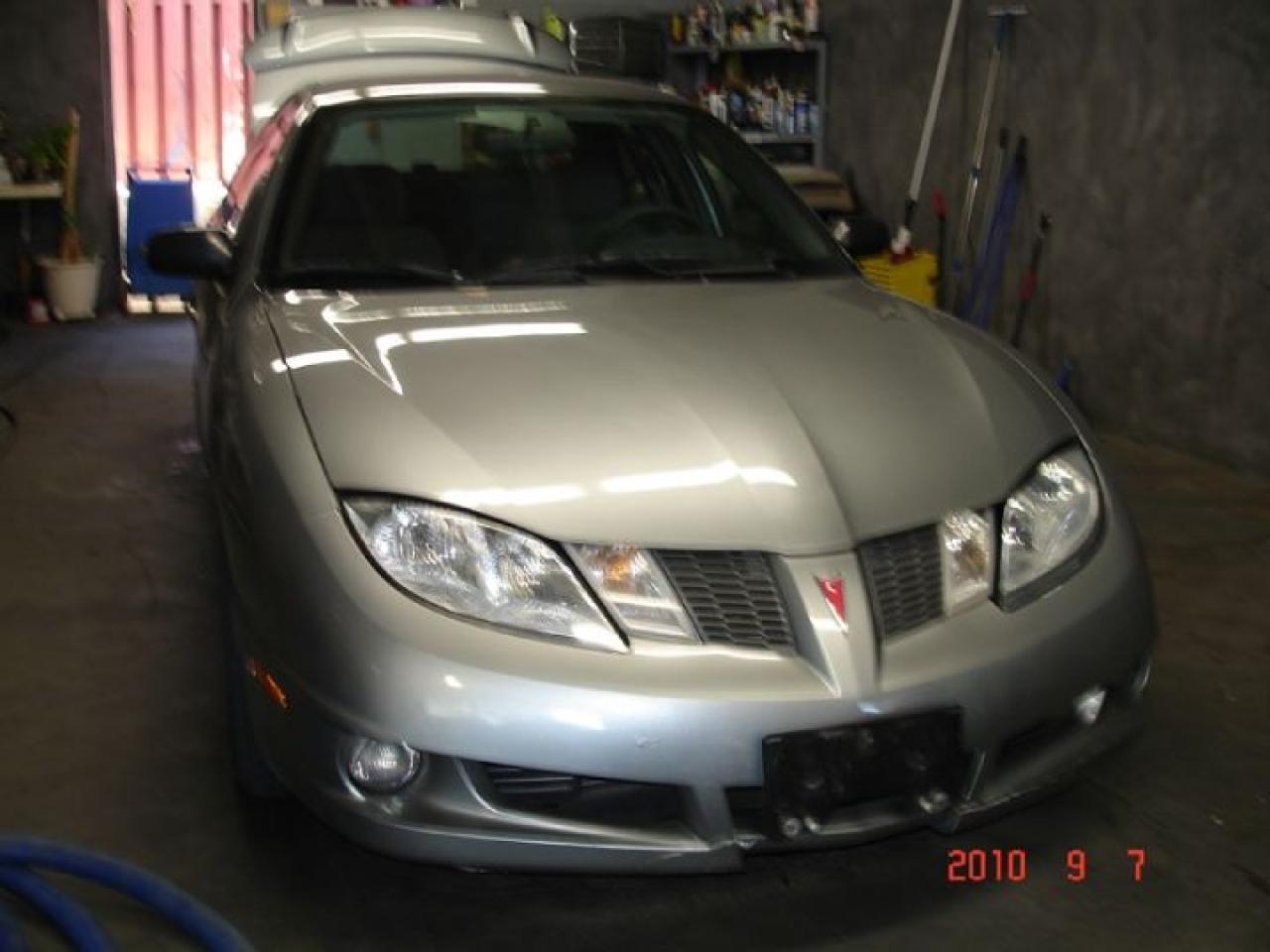 Used 2004 Pontiac Sunfire SE for sale in Scarborough, ON