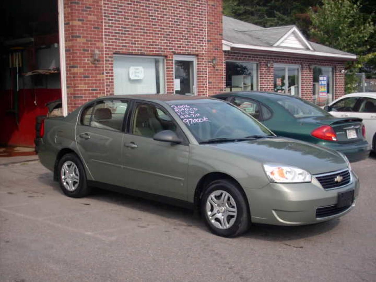 Used 2006 Chevrolet Malibu  for sale in Douglas, NB