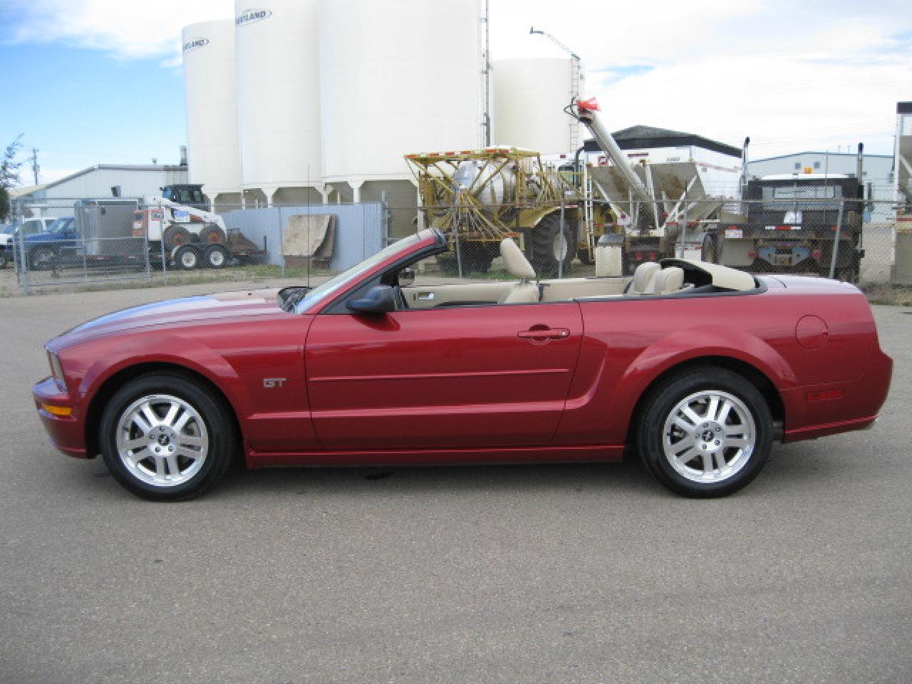 Used 2007 Ford Mustang GT Convertible for sale in Innisfail, AB